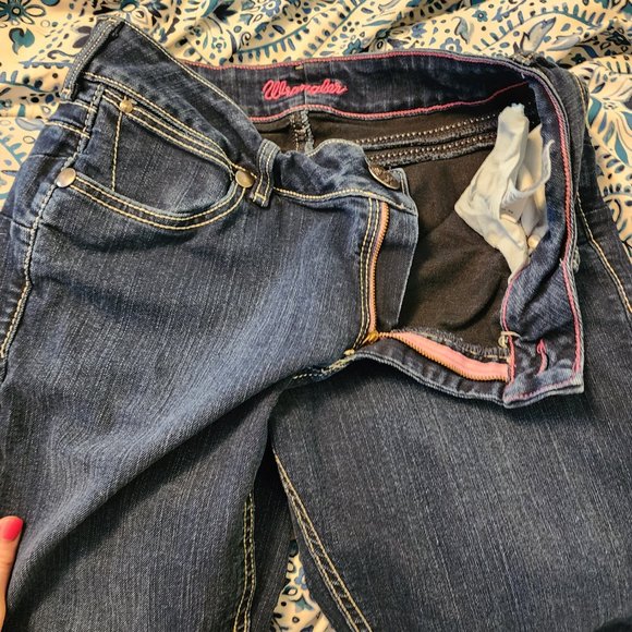 Women's Wrangler Jeans - Picture 4 of 4